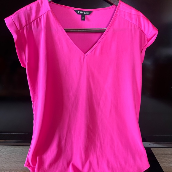 Express Women's Bright Pink V-Neck Blouse - Picture 4 of 4